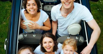 „Wie lange noch?“ – gestalten Sie Autofahren mit Kindern entspannt